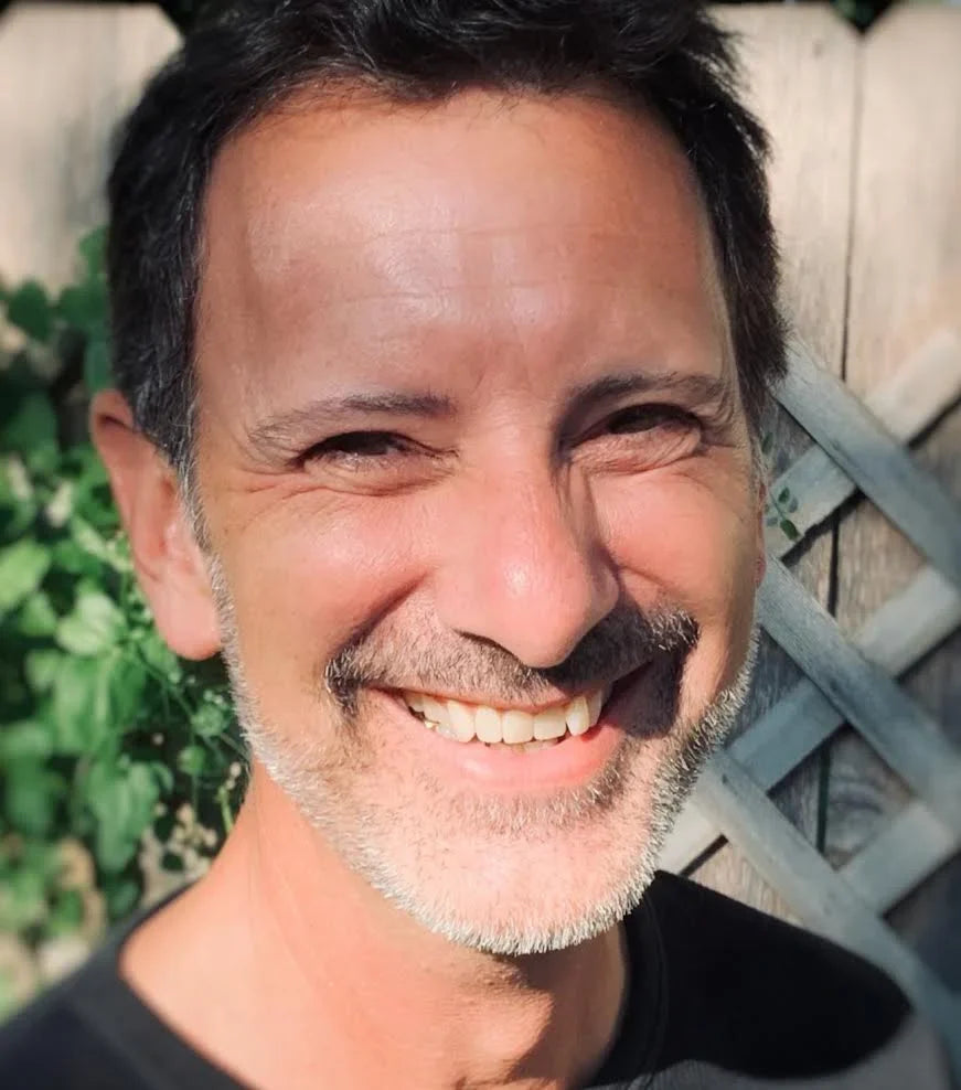 D+D Series: The Death Cafe Movement and Finding Connections through Grief with Dan Bulf