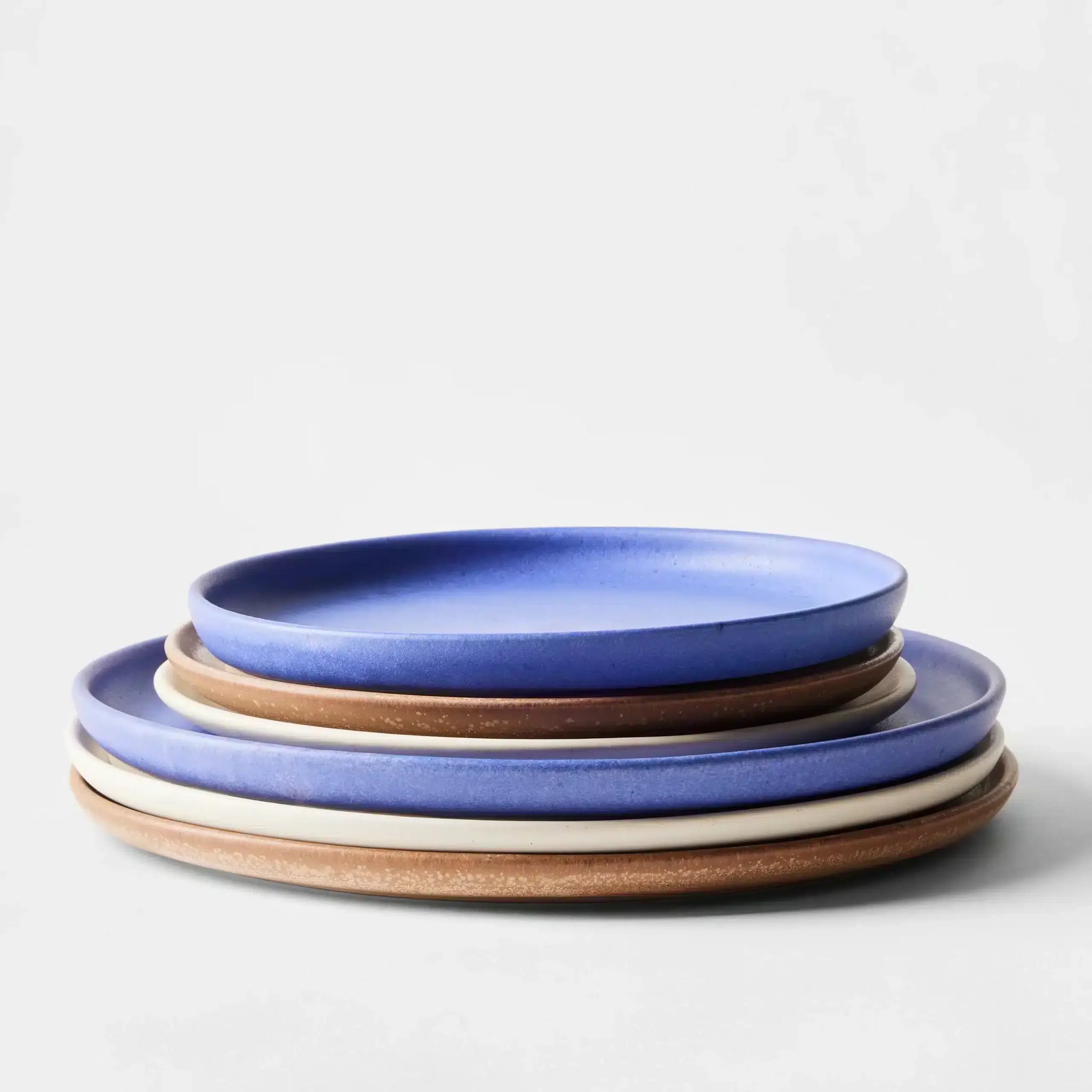Ceramics in Dining: A Blend of Form and Function