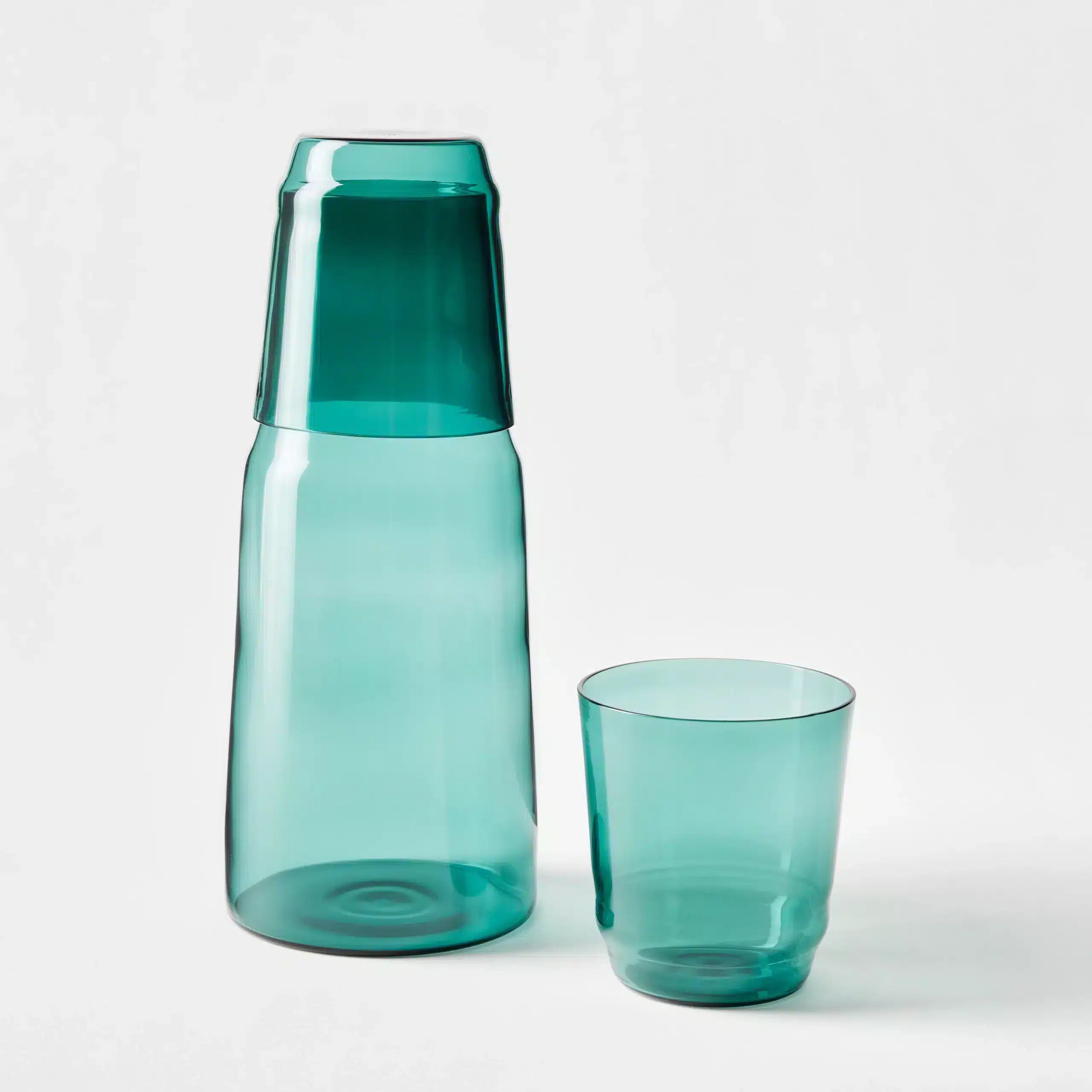 Carafe and x2 Drinking Glasses