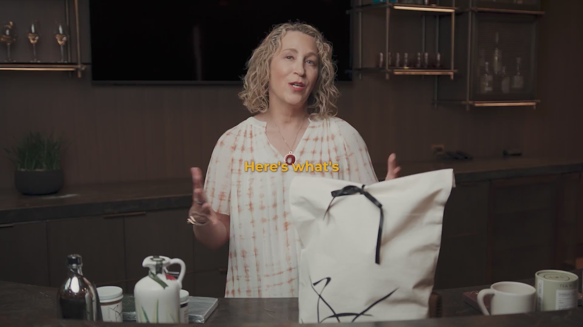 The Host Gift Bag - A Seasonal Subscription