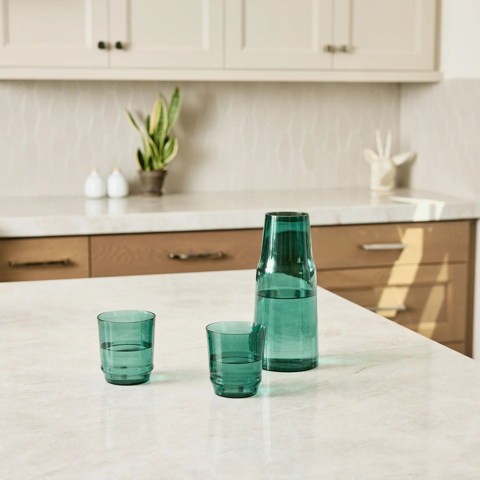 Carafe and x2 Drinking Glasses