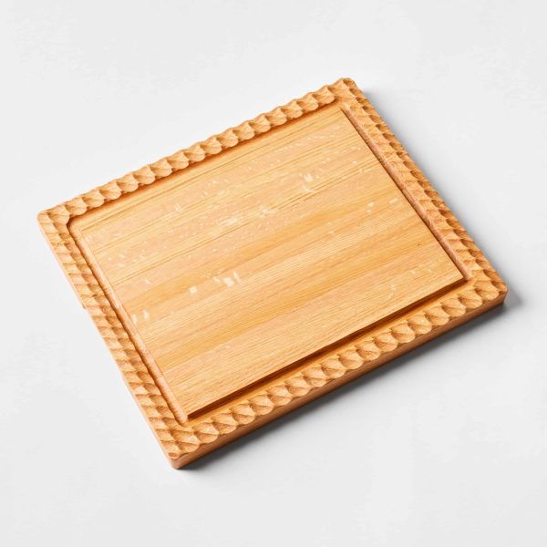 wooden serving cutting board with decorative edges